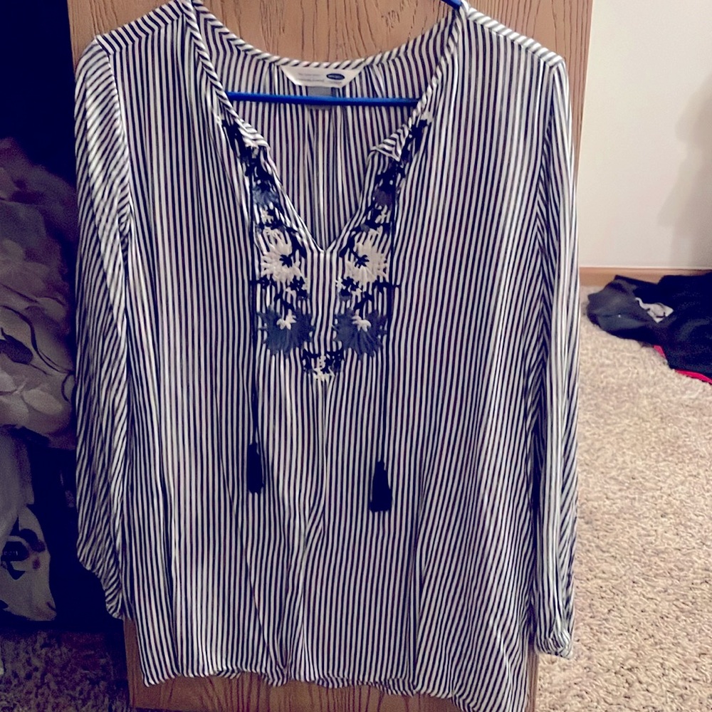 Old navy tunic top
